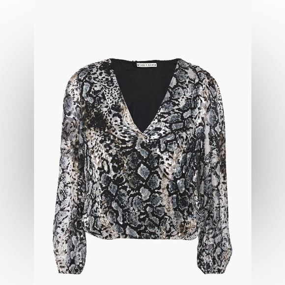 Alice + Olivia ‘Luba’ snake print silk-blend blouse with detachable collar - Picture 3 of 12
